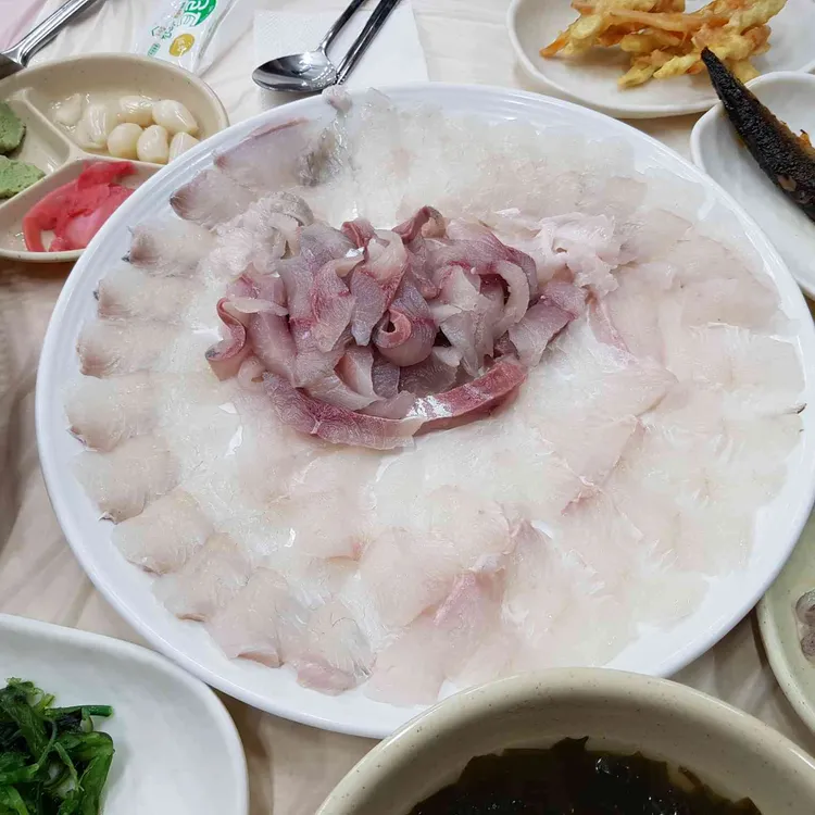 민자횟집 대표 사진