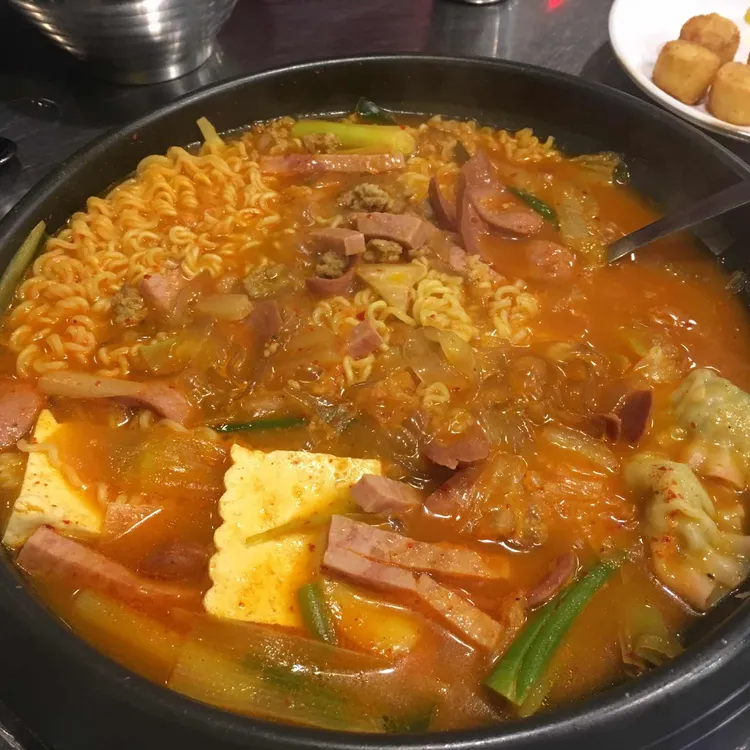 준호가만드는부대찌개 대표 사진