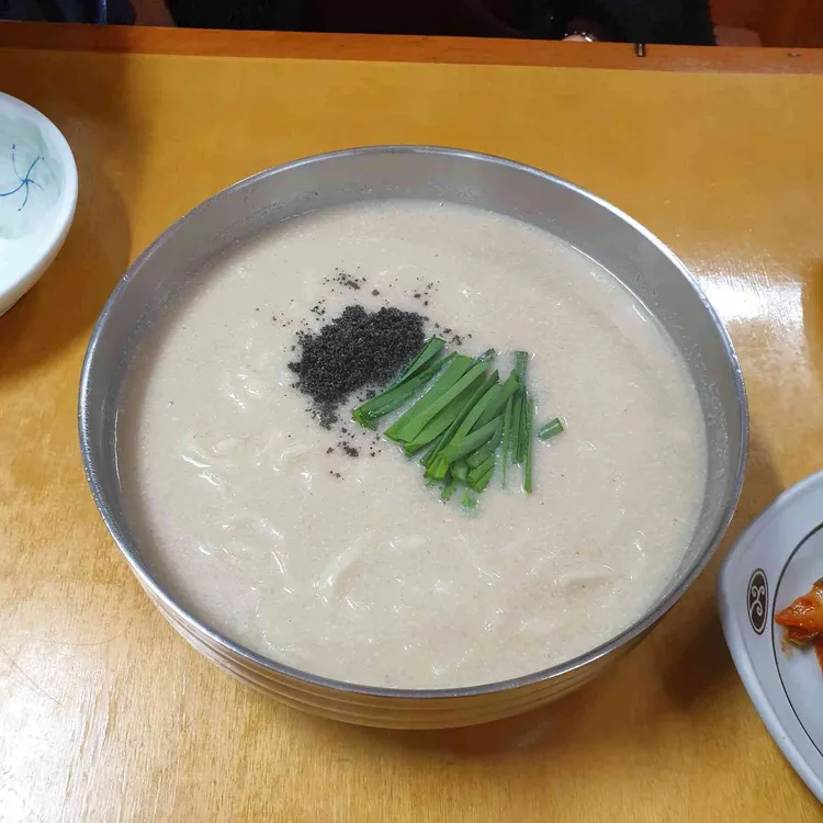 예전칼국수 대표 사진