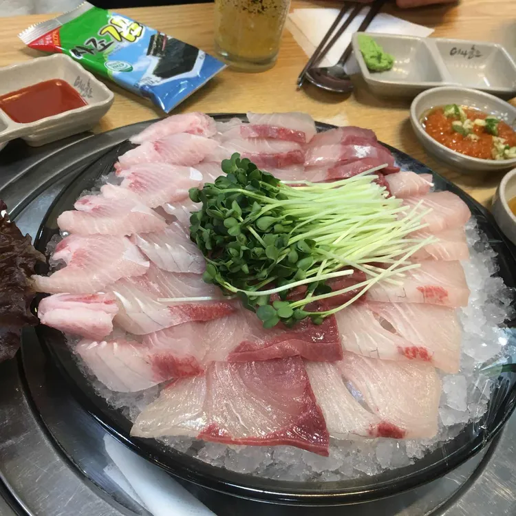 어사출또 대표 사진