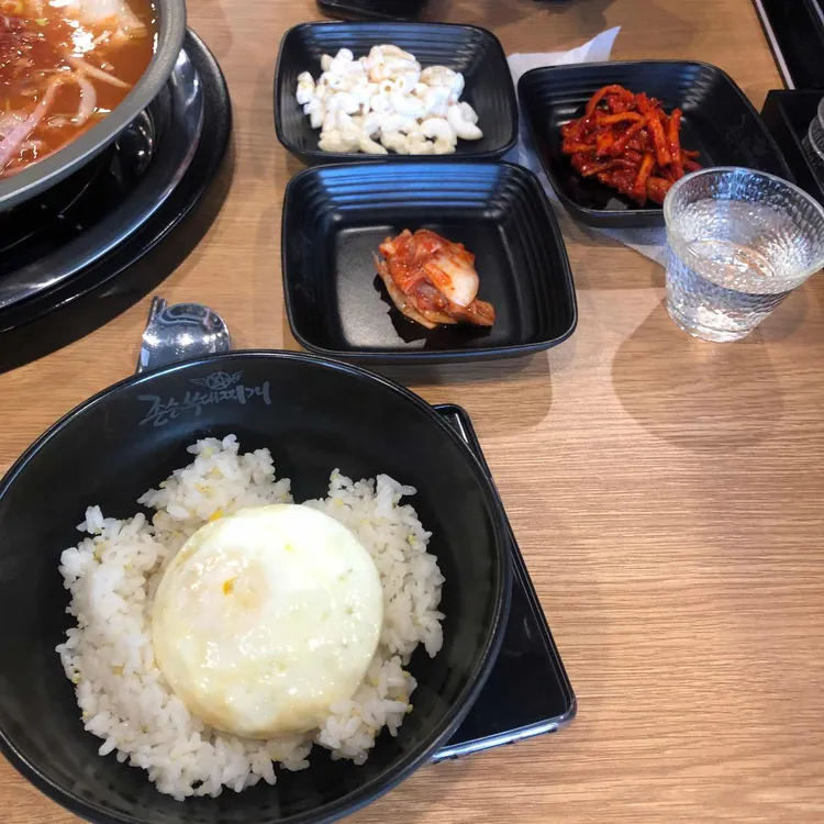 존슨부대찌개 대표 사진