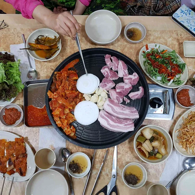 제주통돼지마을 대표 사진