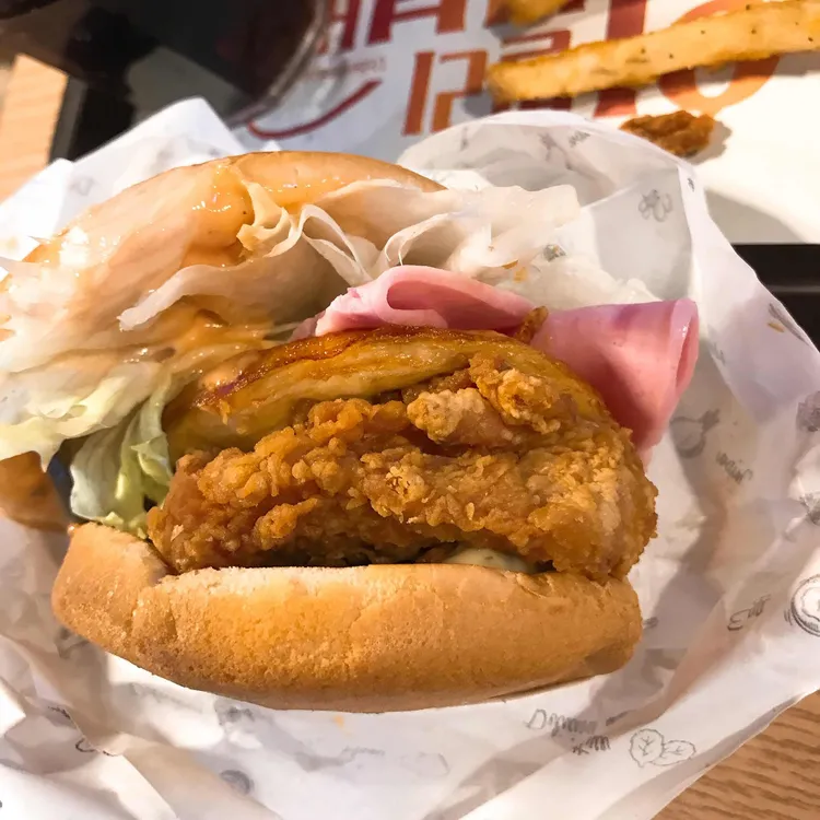 맘스터치 대표 사진