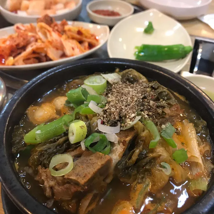 뼈다귀진국 대표 사진
