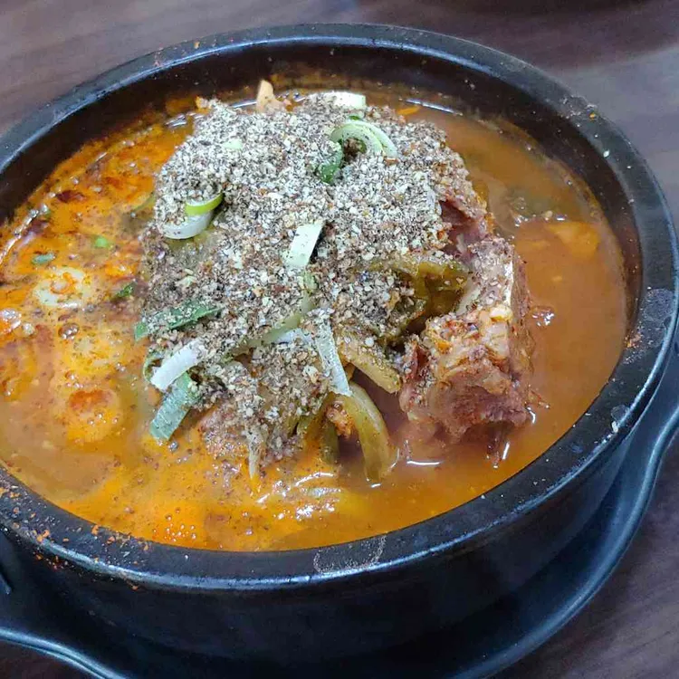 옛집뼈다귀해장국 대표 사진