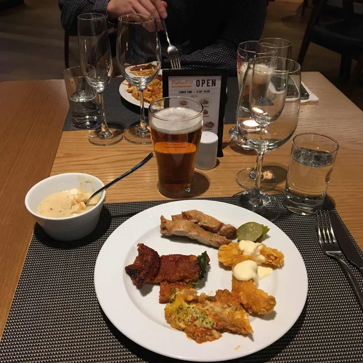 비스트로870 대표 사진