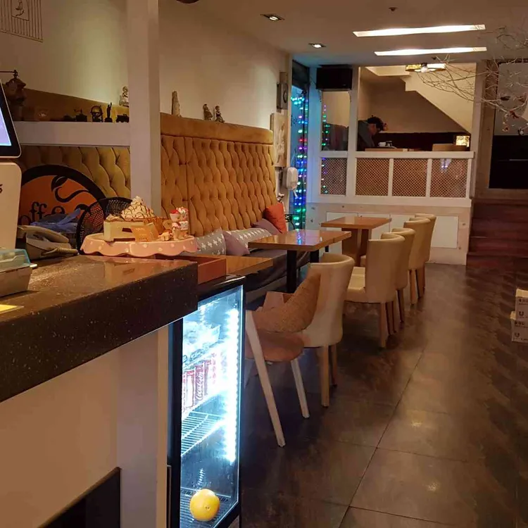 커피홀릭 대표 사진