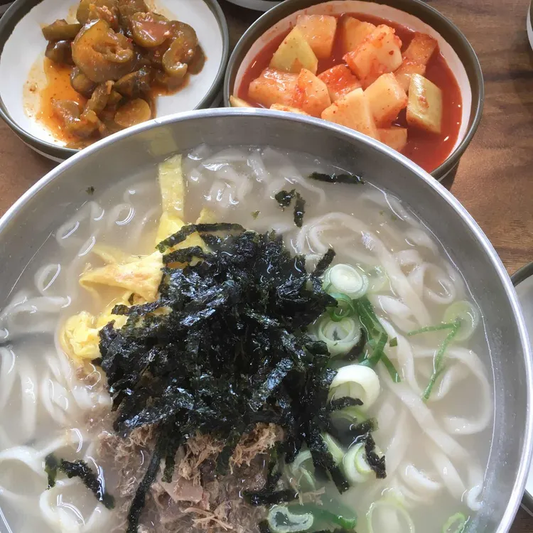 우황사골칼국수 대표 사진