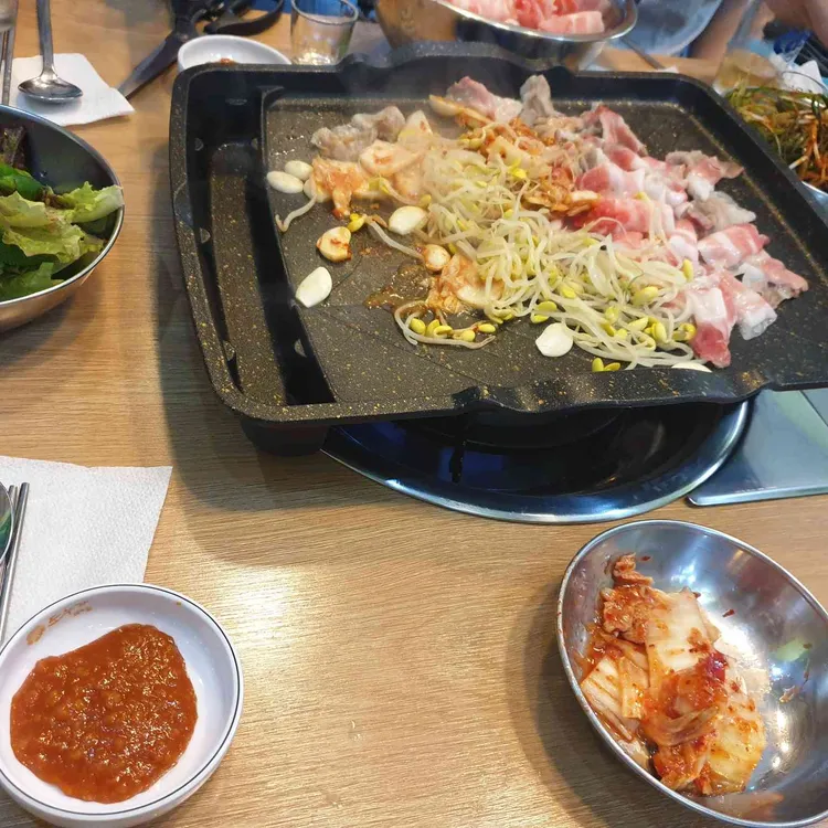 마중물 대표 사진
