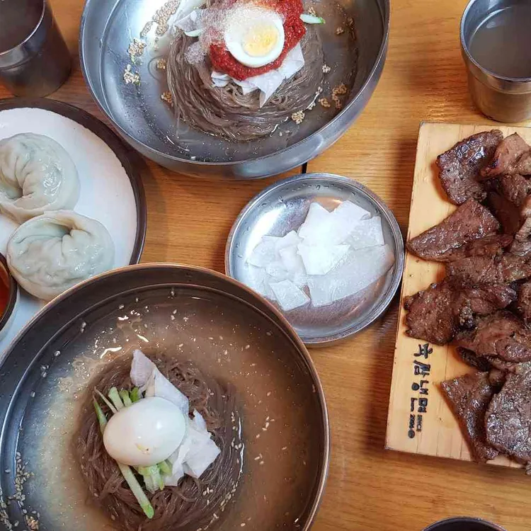 육쌈냉면 대표 사진