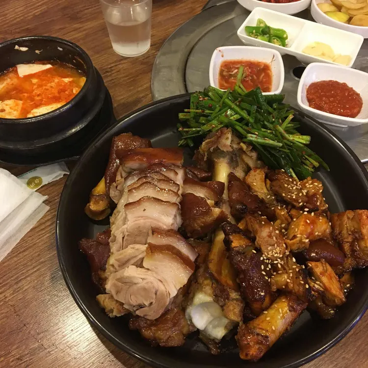 마마족발 대표 사진