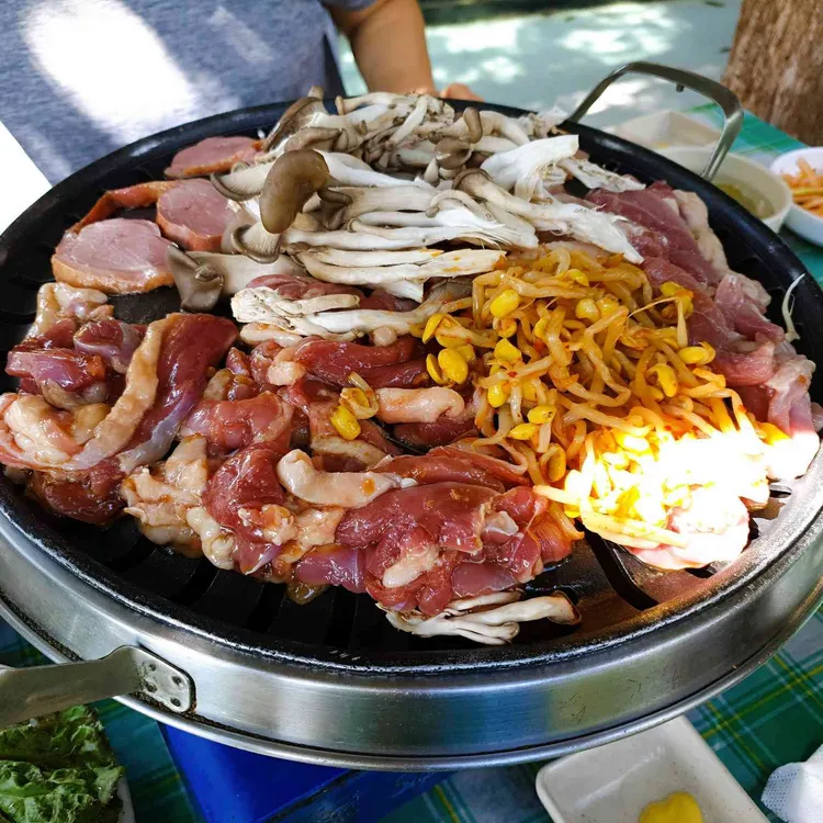 초원에서 대표 사진