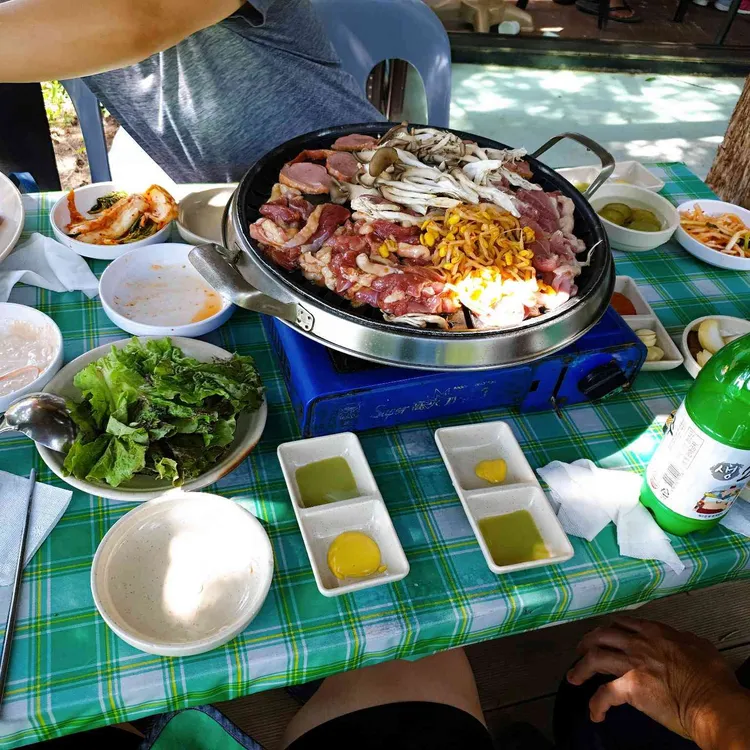 초원에서 대표 사진