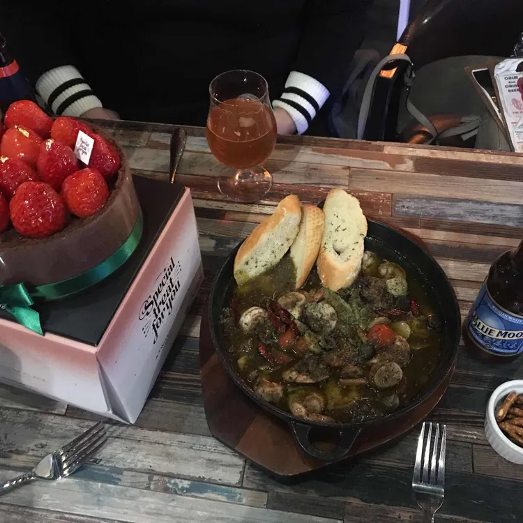 더핑크도어 대표 사진