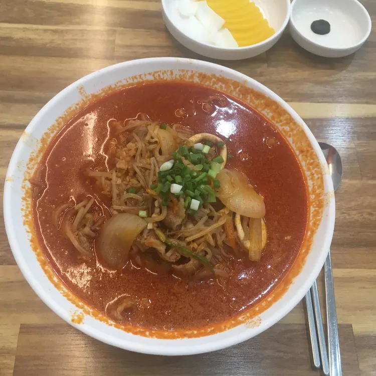 용짜장 대표 사진