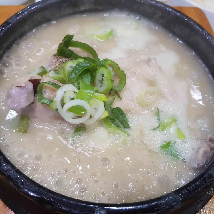 장수토종삼계탕 대표 사진