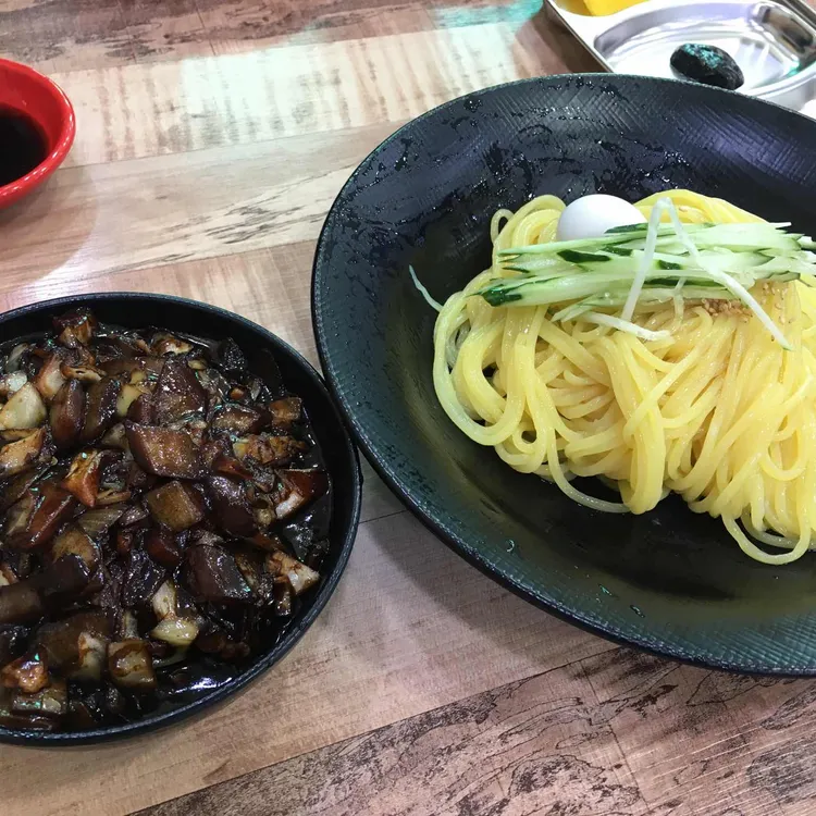 옌타이 대표 사진