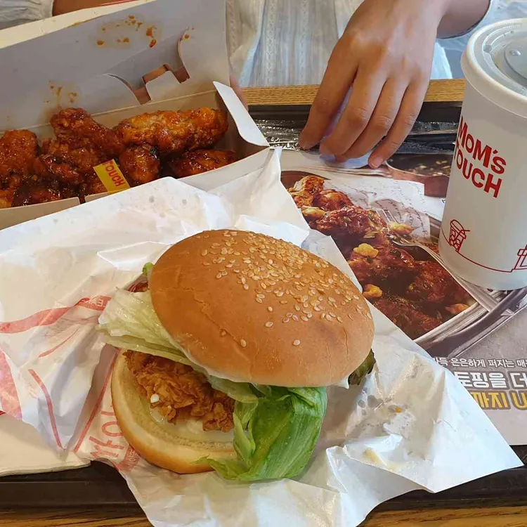 맘스터치 대표 사진
