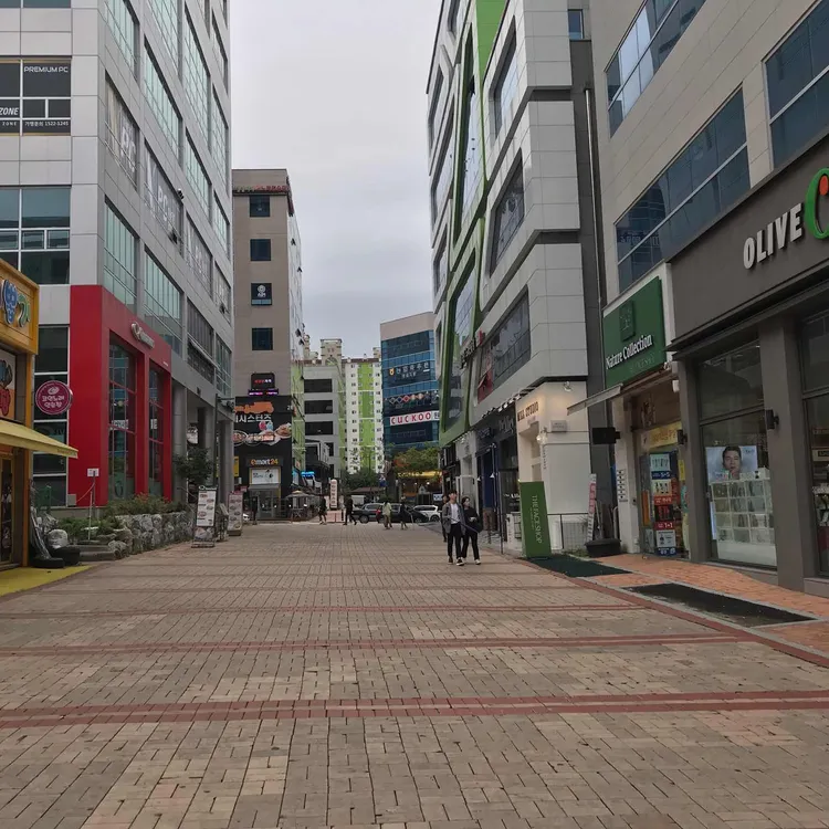 퀴즈노스서브  대표 사진