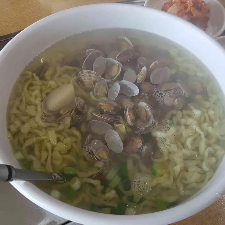 청정칼국수 대표 사진