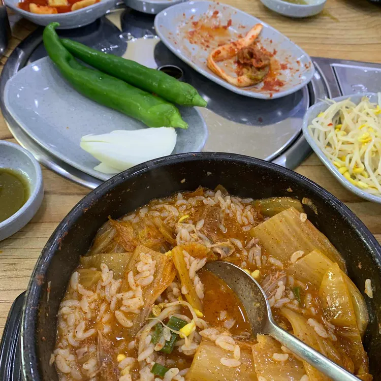정하네돌솥감자탕 대표 사진