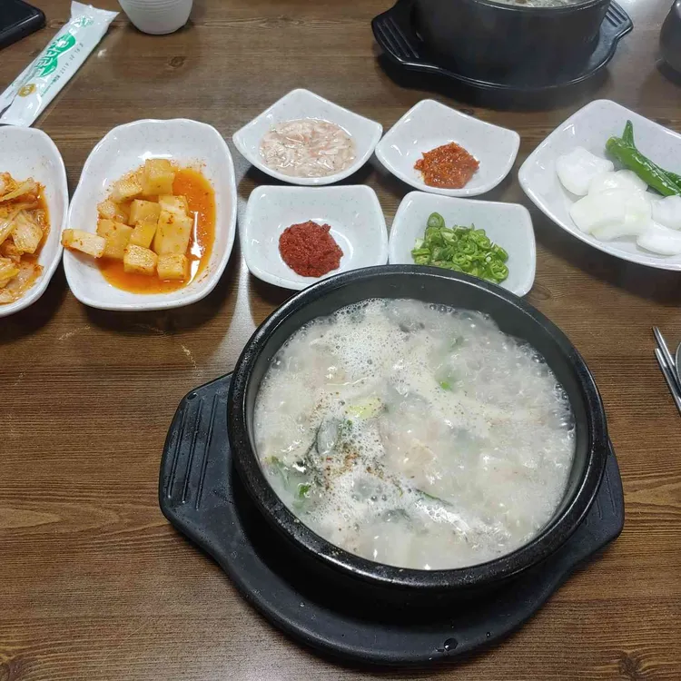 아바이순대국 대표 사진