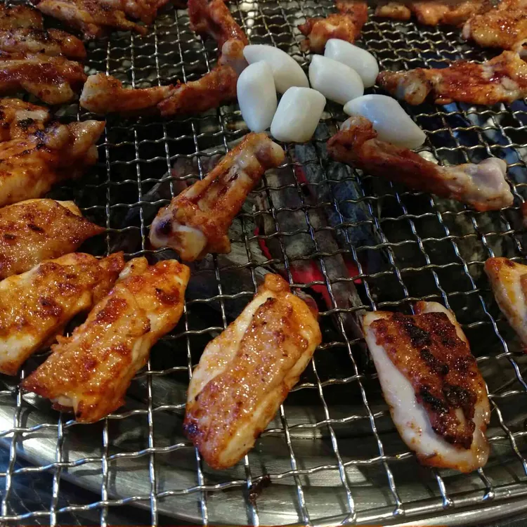 숯불에닭  대표 사진