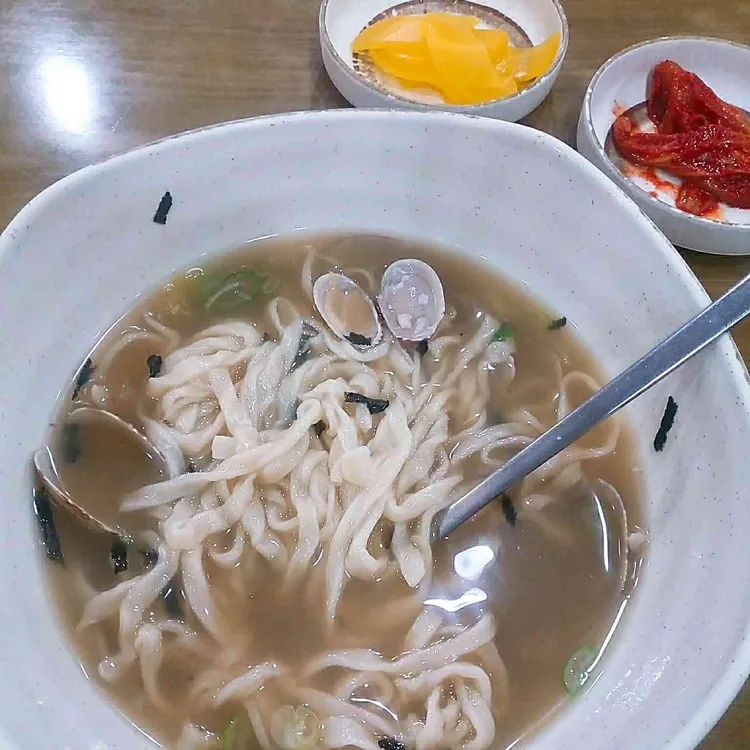 홍두깨칼국수 대표 사진