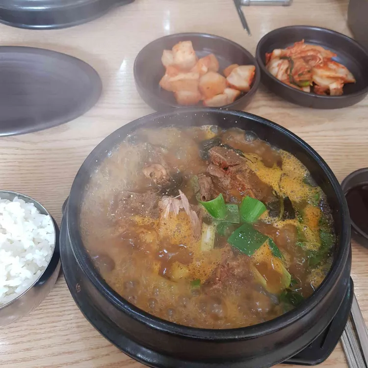장인감자탕 대표 사진