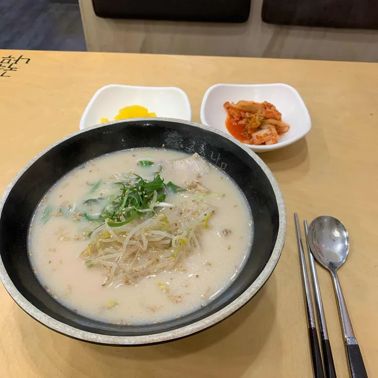 국수나무 대표 사진