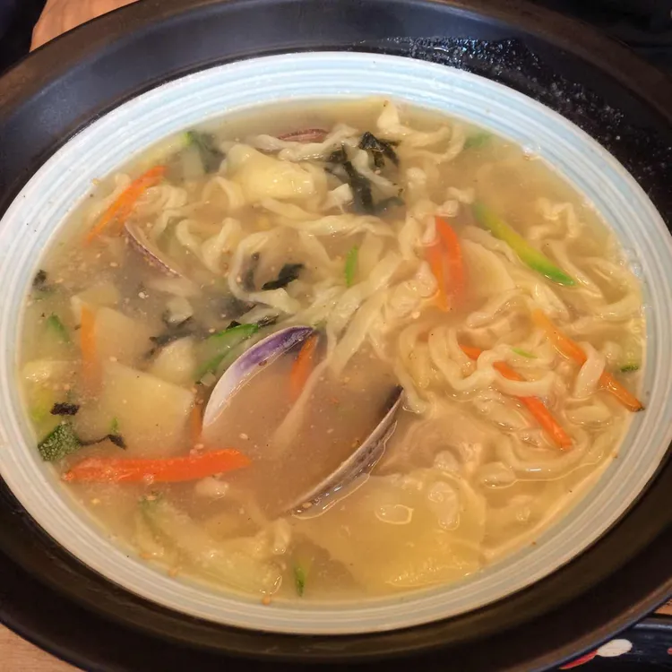 진미 손 칼국수 대표 사진
