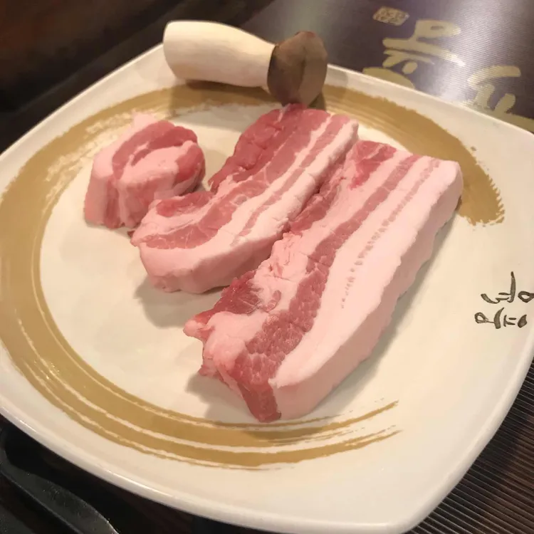 육풍 대표 사진