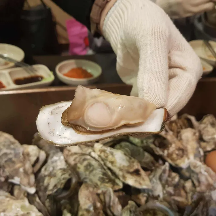 여수굴집 대표 사진