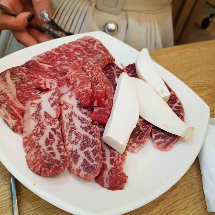 순천한우식육식당 대표 사진