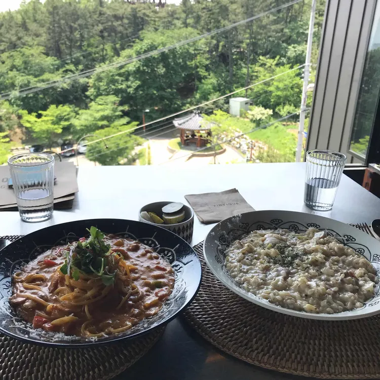 빈티큐어라운드 대표 사진