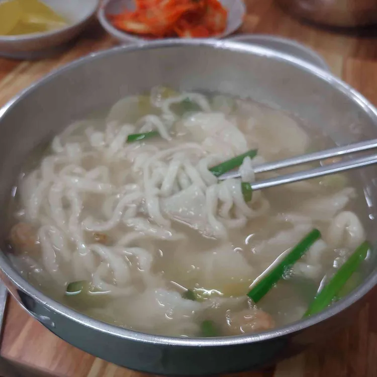 엄마손칼국수 대표 사진