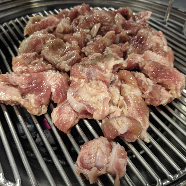 참숯오도독 뒷고기 대표 사진