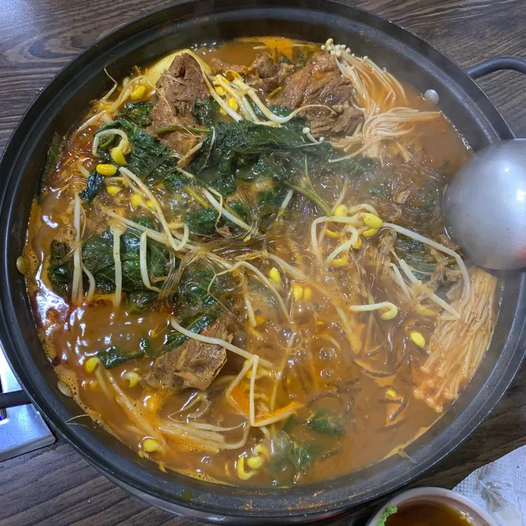 따따부따 감자탕 대표 사진