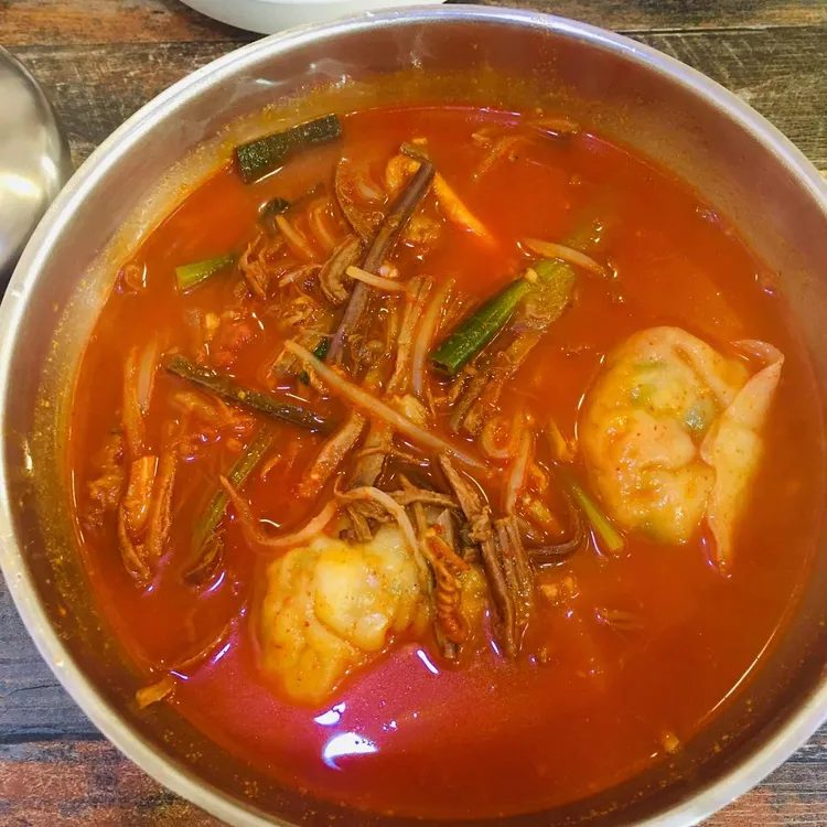 황해전통육개장 대표 사진