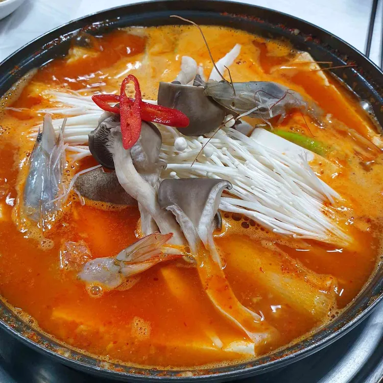 미당 손두부와 등갈비 대표 사진