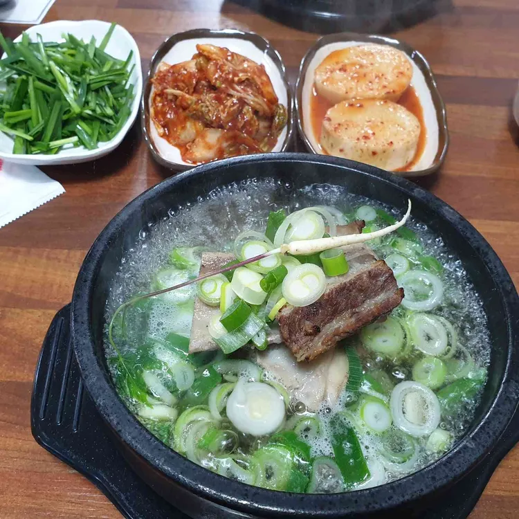 온천갈비탕 대표 사진