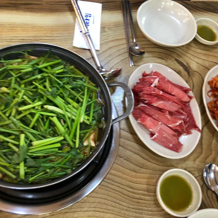 신목사골칼국수 대표 사진