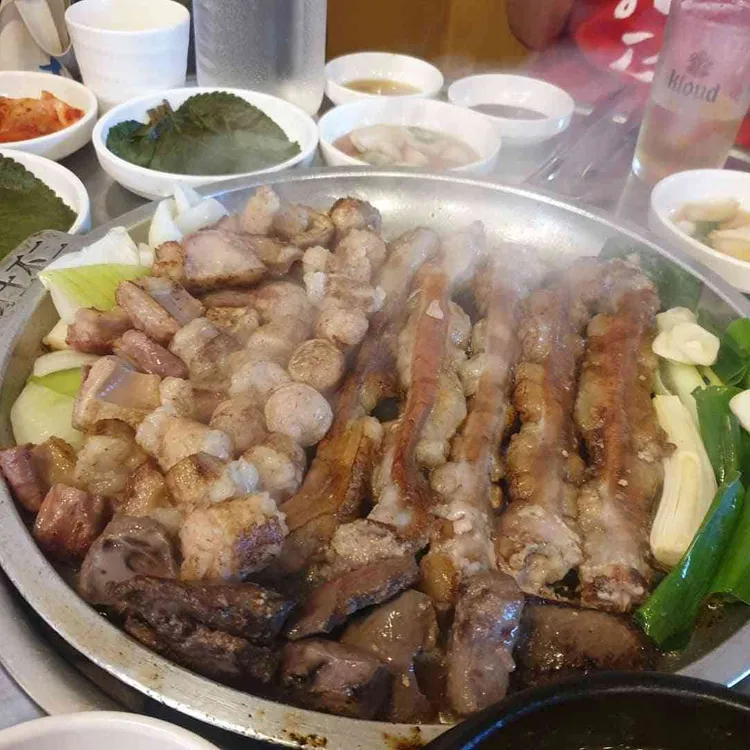 청정한우곱창전문 사진 1
