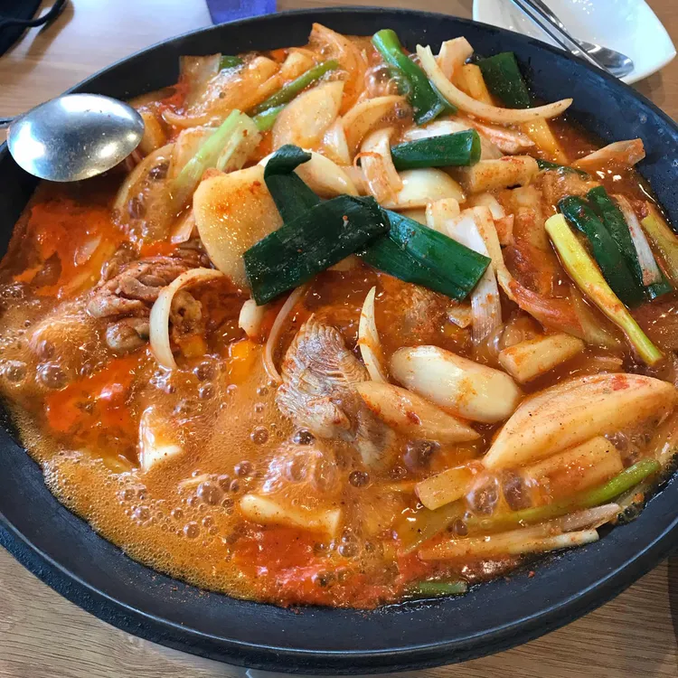 성원닭갈비 - 굴포천역 물닭갈비, 닭갈비 맛집 | 다이닝코드, 빅데이터 맛집검색