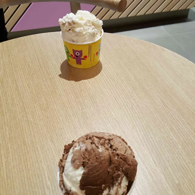 배스킨라빈스 대표 사진