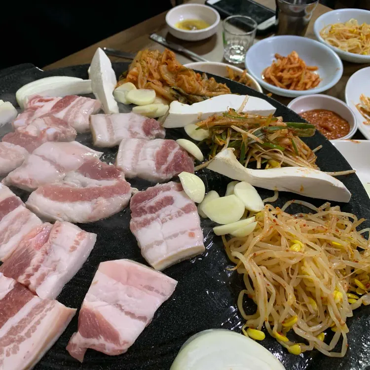 강남정육점식당 대표 사진