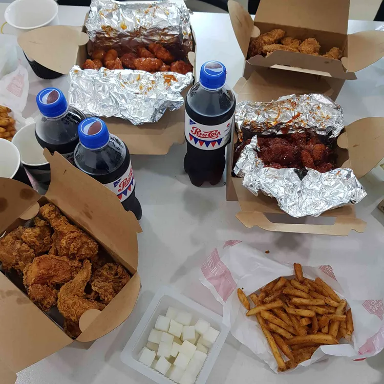 맘스터치 대표 사진
