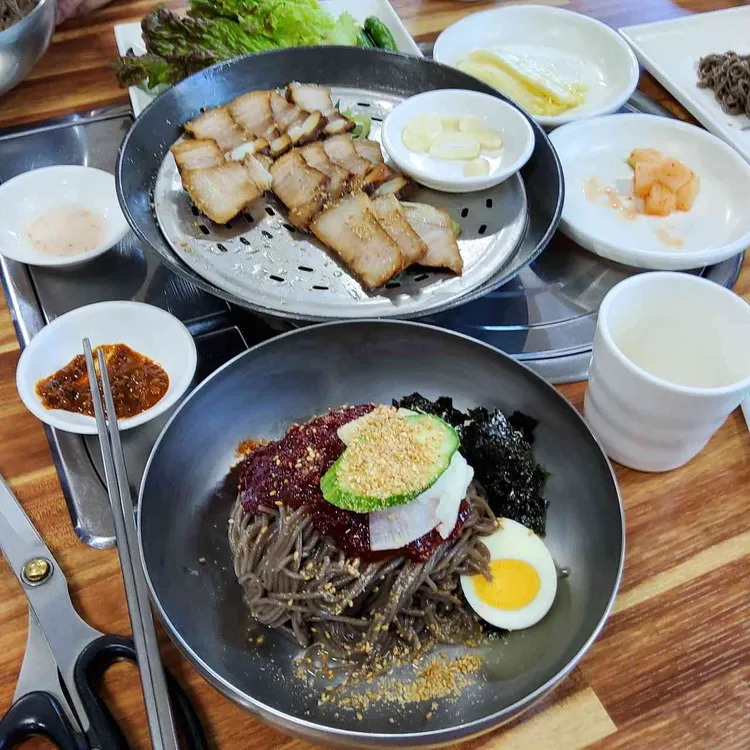 홍천막국수 대표 사진