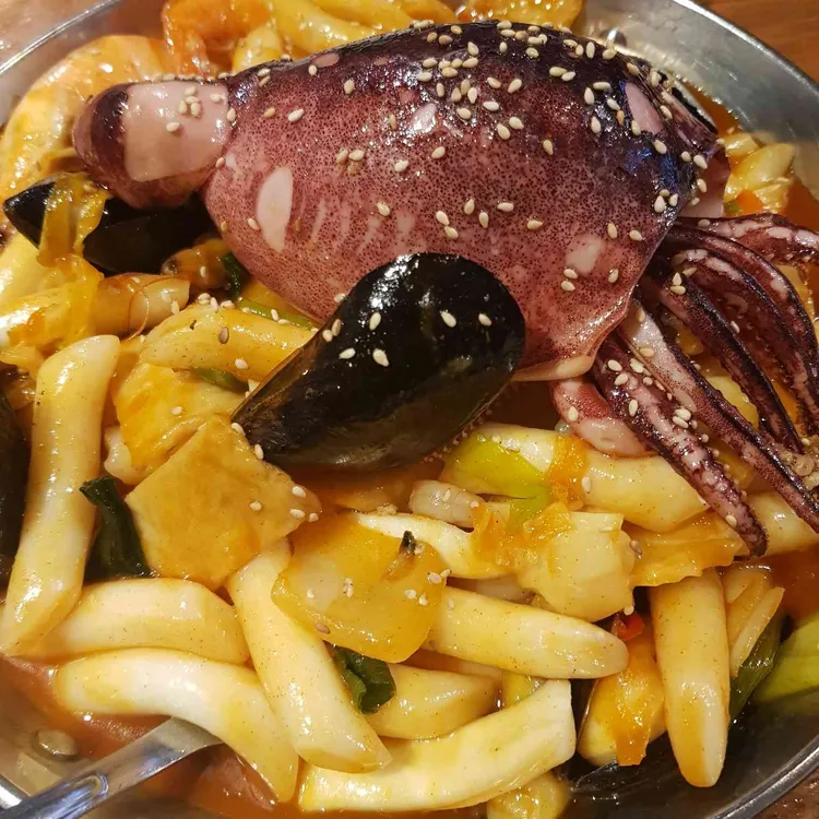 본스치킨 대표 사진