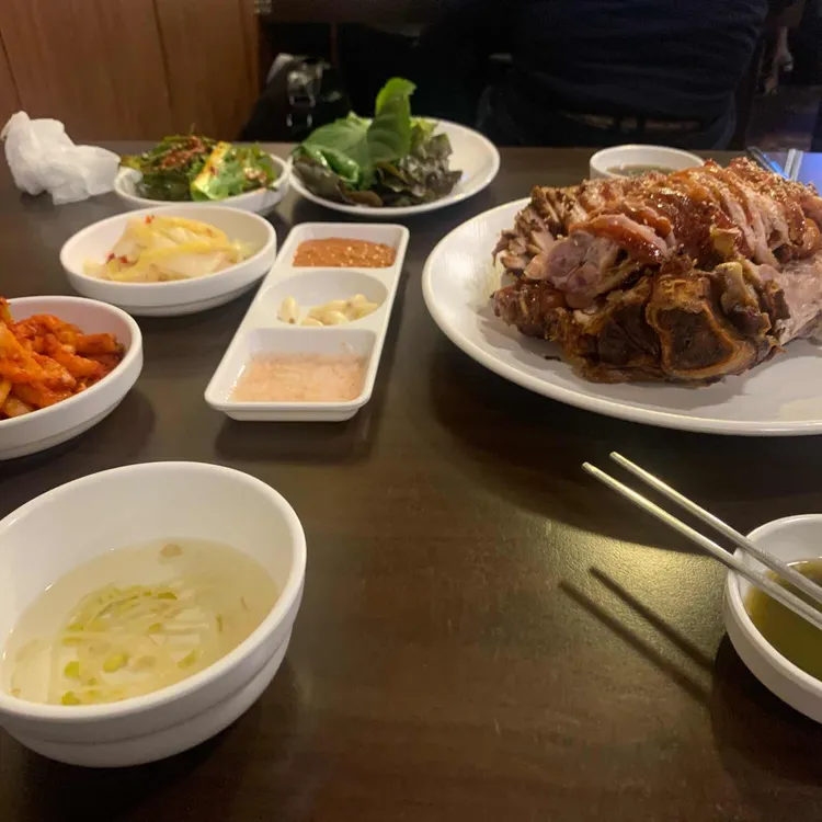 장충웰빙족발 대표 사진